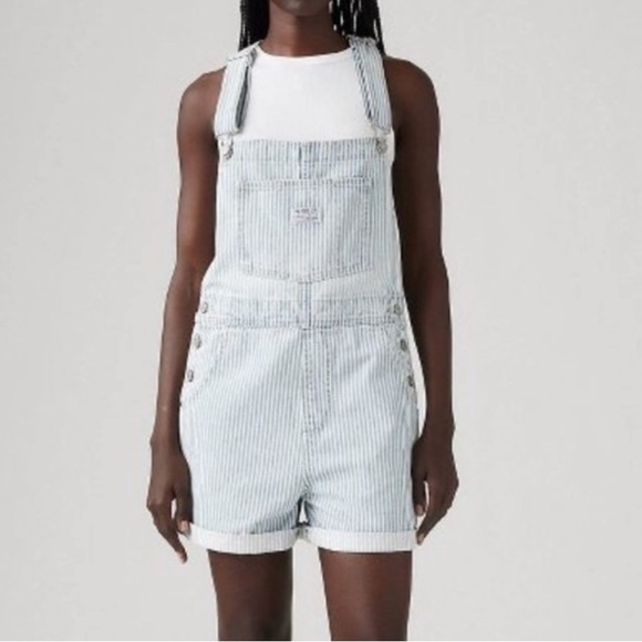 LEVI’S Vintage Overall Shorts - Picture 2 of 11